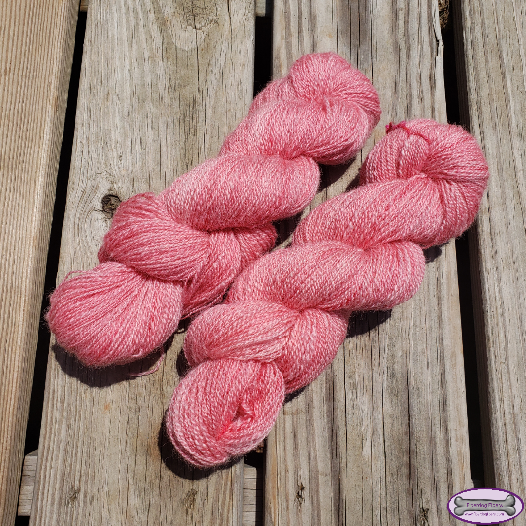 Strawberry ice-cream - handspun and handdyed wool yarn