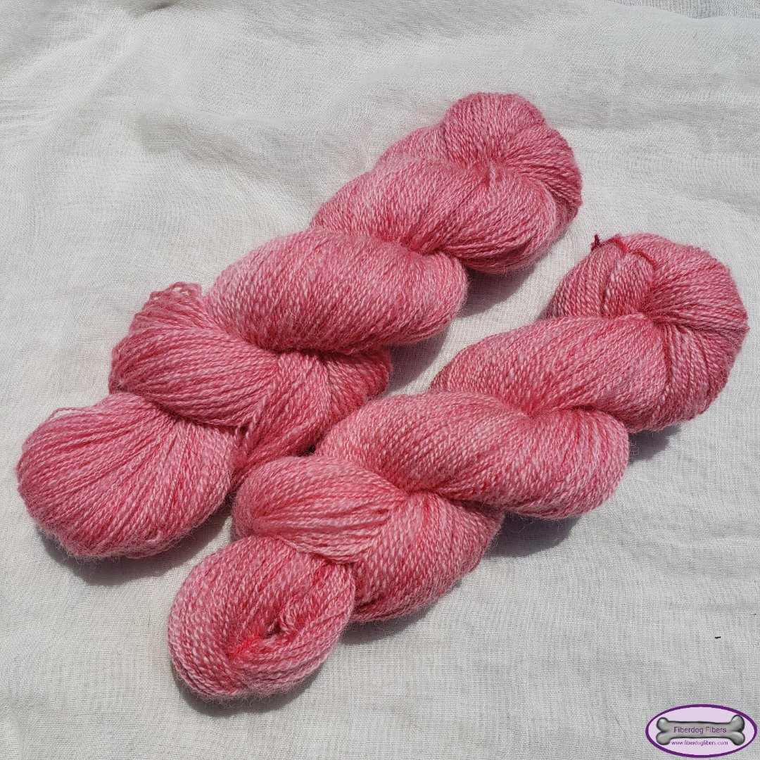 Strawberry ice-cream - handspun and handdyed wool yarn